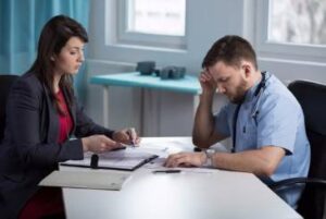 How to Choose the Right DUI Defense Attorney in Tennessee